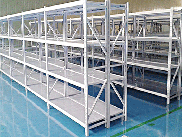 Long span shelf for samll componets and heavy cartons